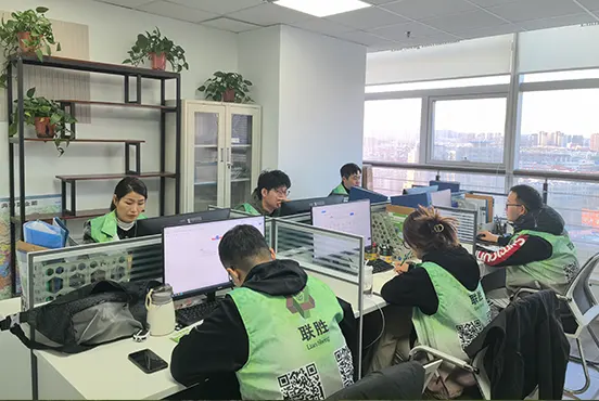 Qindao Lian Sheng International Trade Co., Ltd. echipa de comerț